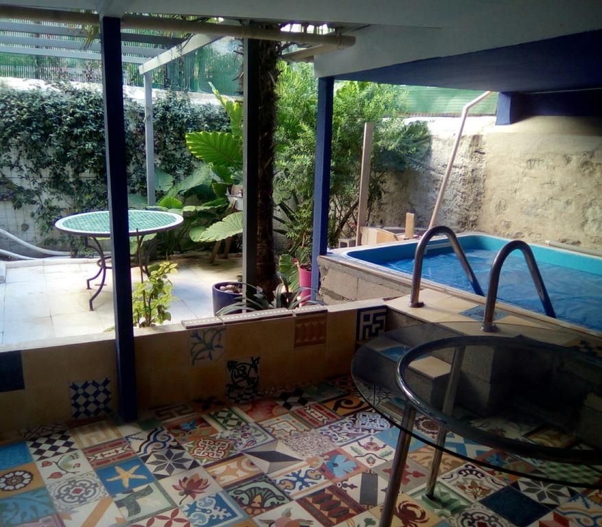 Chambres Et Table D'Hotes Le Jardin De Tesse Тулон Екстер'єр фото