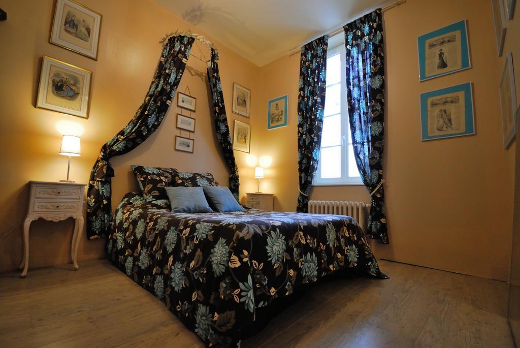 Chambres Et Table D'Hotes Le Jardin De Tesse Тулон Екстер'єр фото